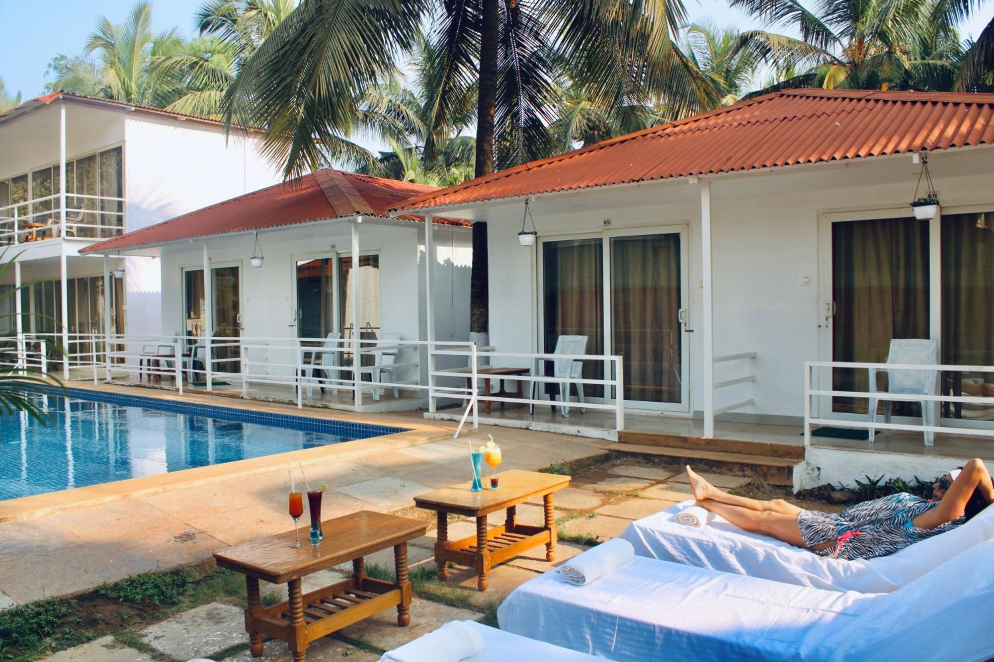 Arabian Sea Beach Resort Morjim Exterior photo